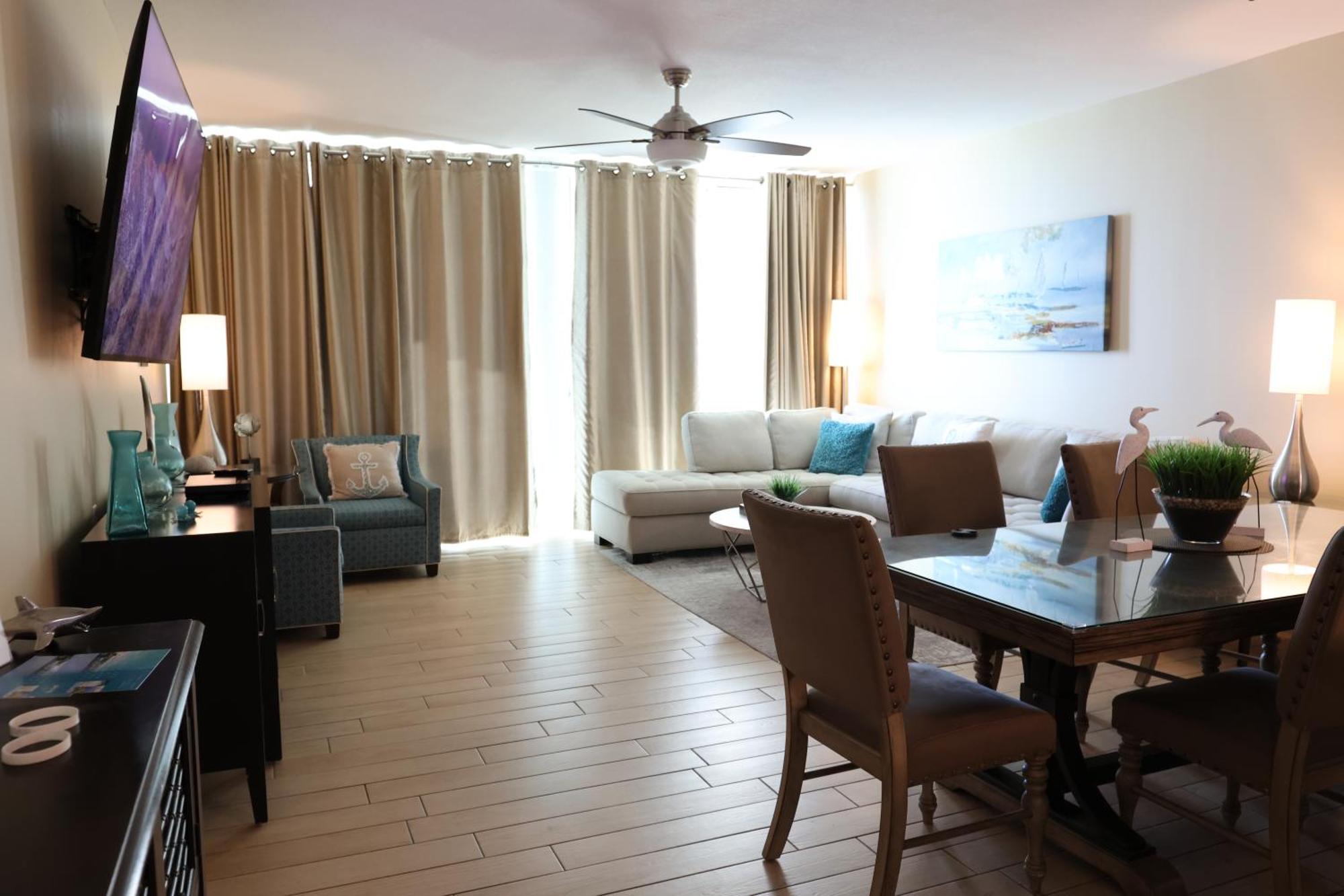 Aqua 1504 Beachfront Condo With Free Beach Chairs Panama Stadt Exterior foto