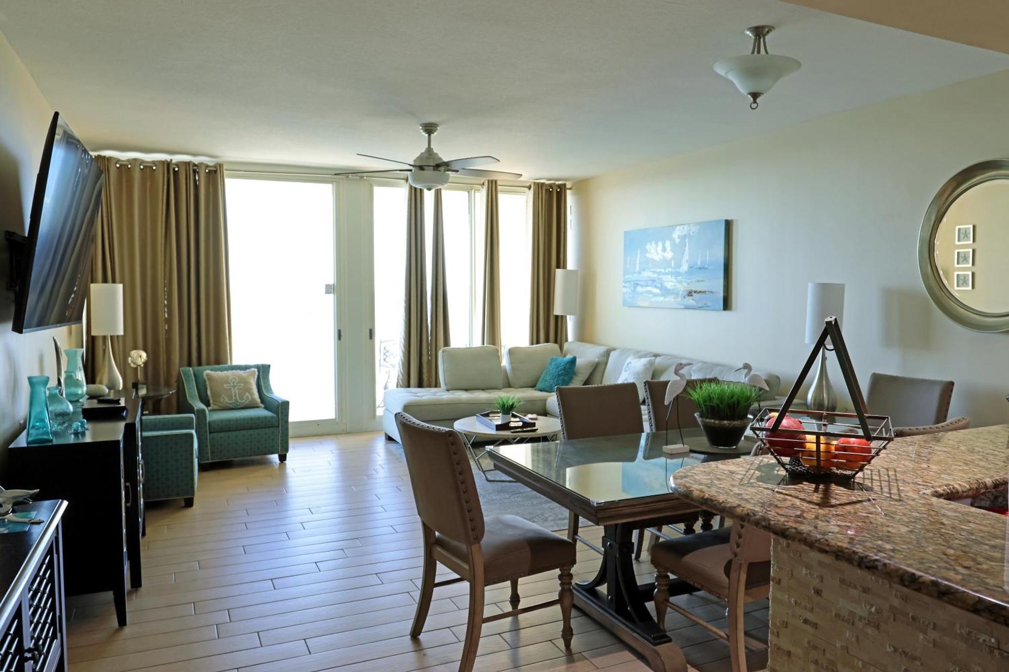 Aqua 1504 Beachfront Condo With Free Beach Chairs Panama Stadt Exterior foto