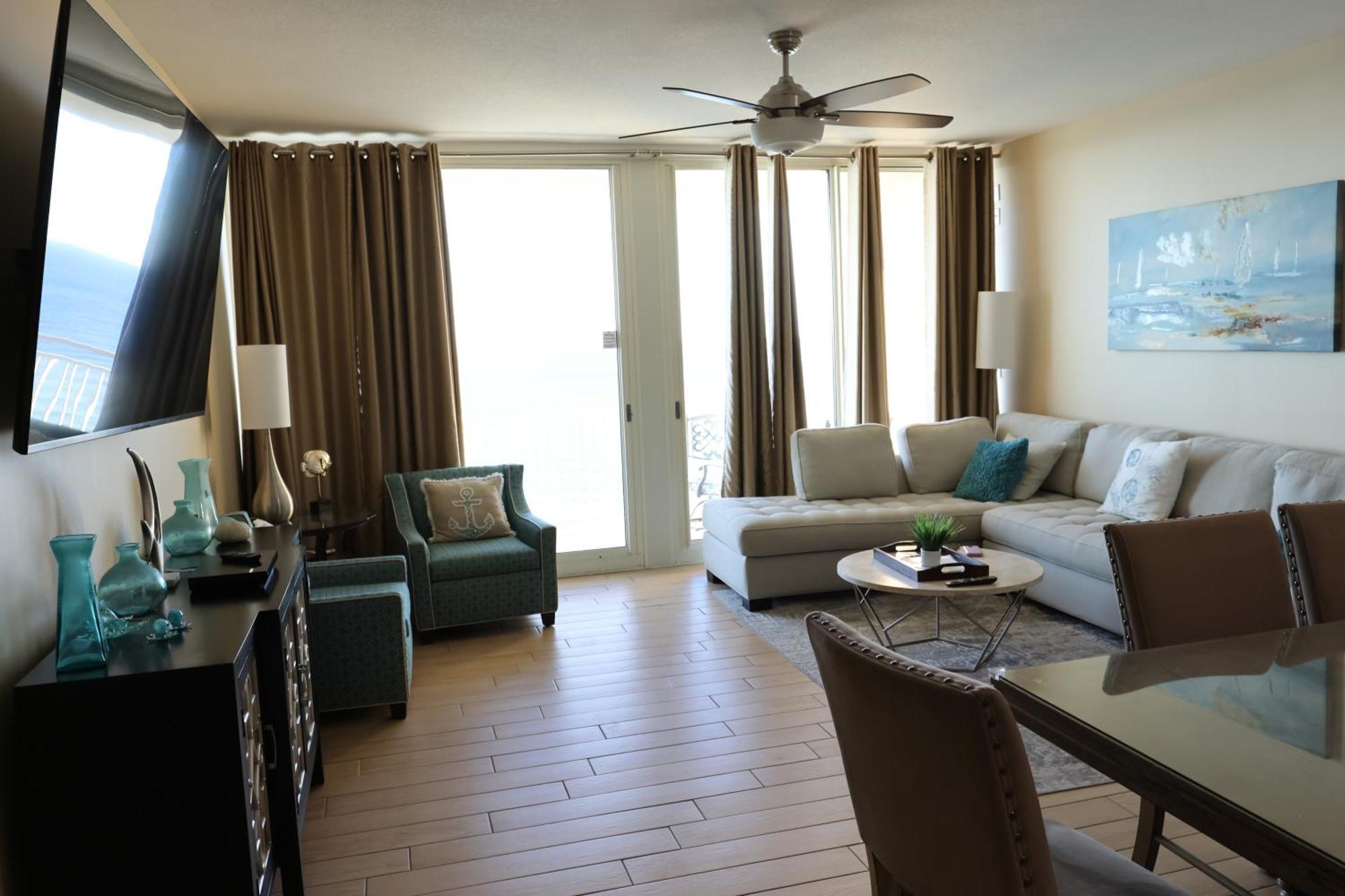 Aqua 1504 Beachfront Condo With Free Beach Chairs Panama Stadt Exterior foto