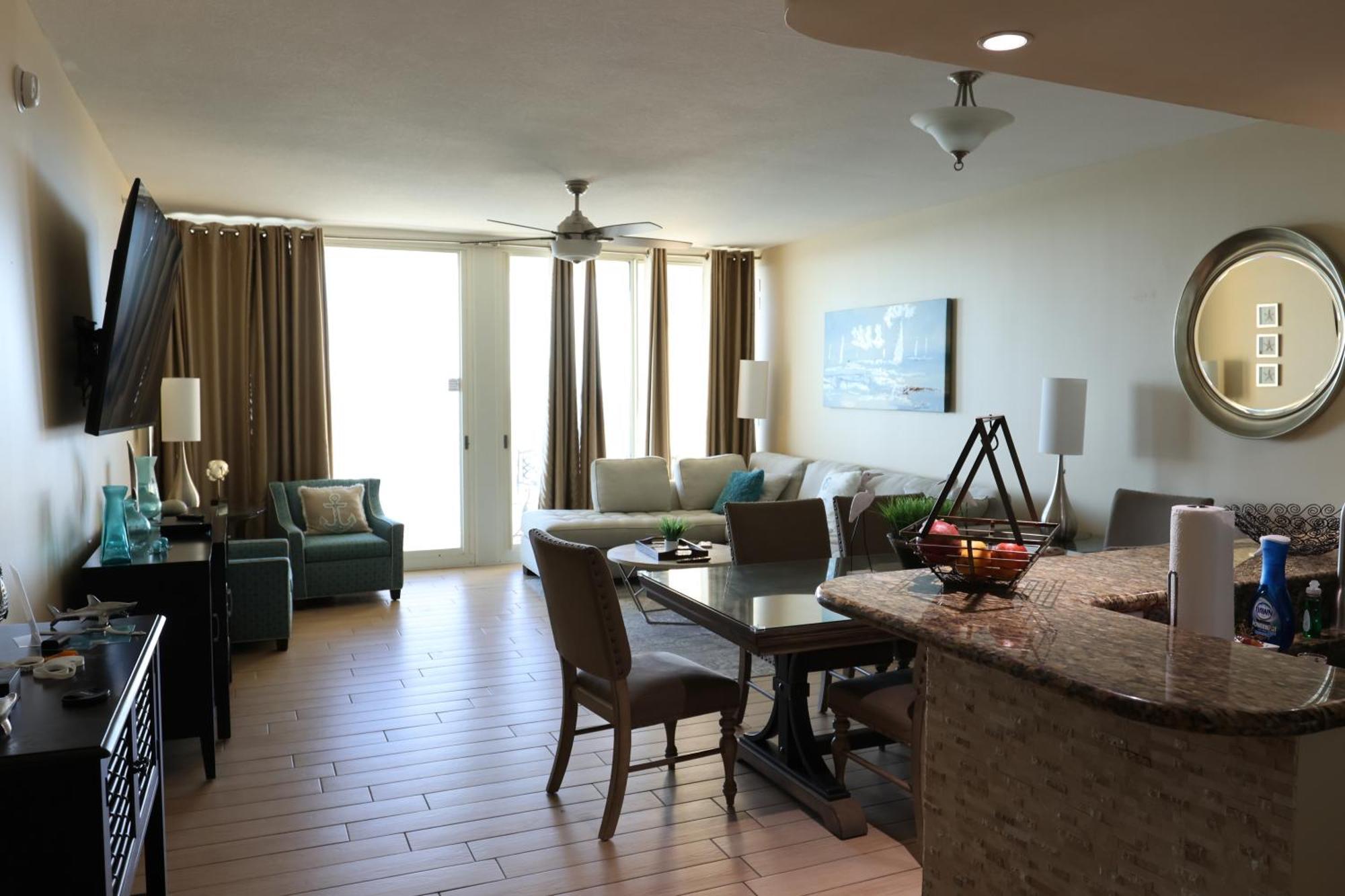 Aqua 1504 Beachfront Condo With Free Beach Chairs Panama Stadt Exterior foto